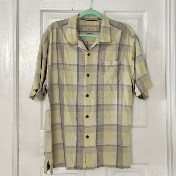 Tommy Bahama Other - Tommy Bahama Silk Shirt Men's L Original Fit Yellow and Gray Plaid Button Down